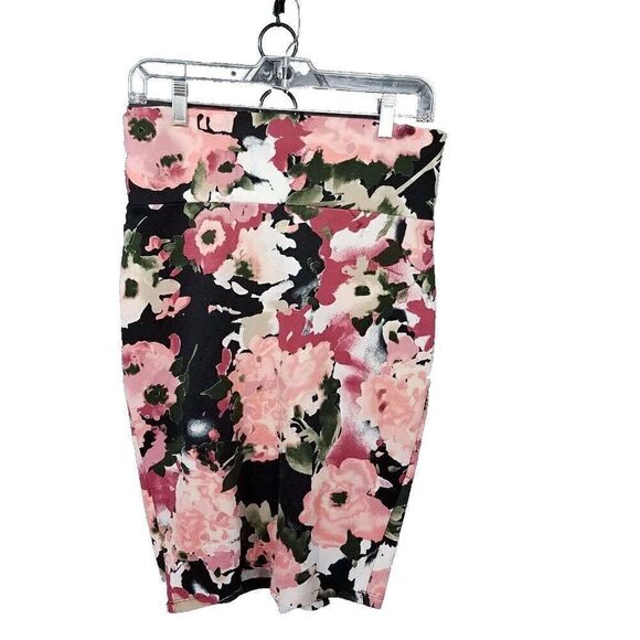 Silhouette NYC Medium Black Pink Floral Print Skirt Pull-On Stretch M Career - Picture 1 of 10